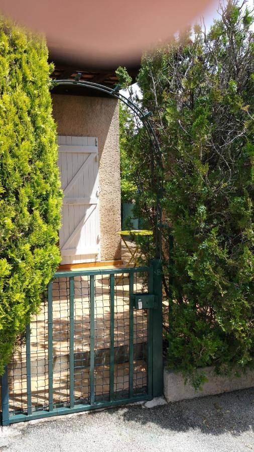Appartamento Mas De L Ile Rousse Bandol Esterno foto